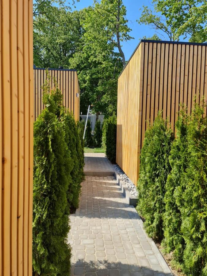 Domki Pod Zaglami Rewal Exteriör bild