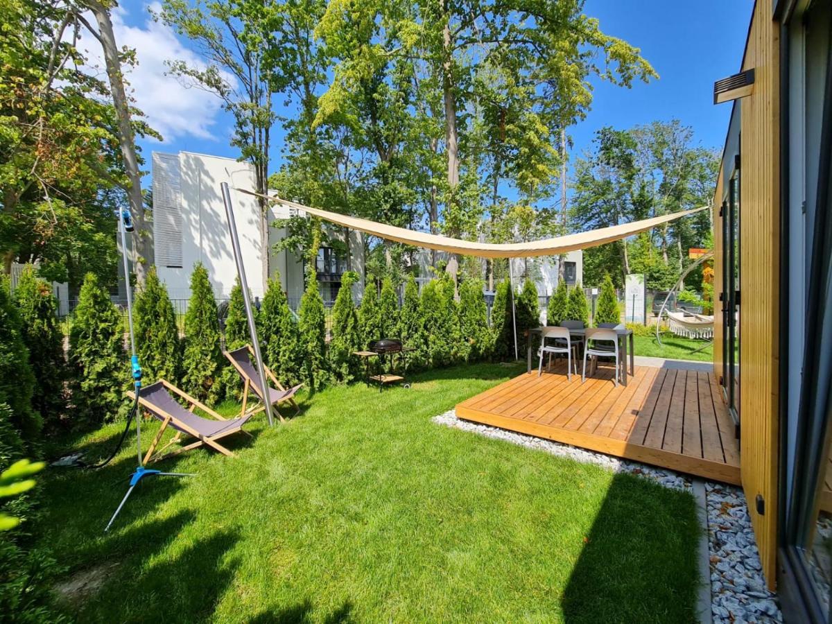 Domki Pod Zaglami Rewal Exteriör bild